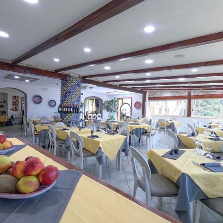 קאלה גונונה Hotel La Playa מראה חיצוני תמונה