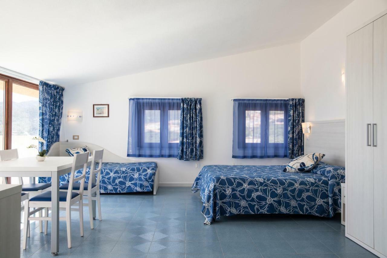 קאלה גונונה Hotel La Playa מראה חיצוני תמונה